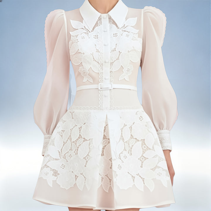 VALENTINA — Macacão Bordado Floral Branco | Elegância Romântica