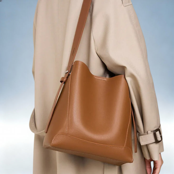 JELENA — Mala Ombro Couro Bovino Genuíno | Elegância Clássica