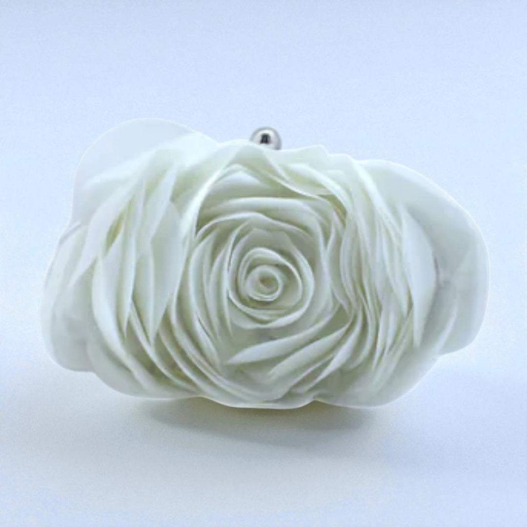 Bolso de mano con flores