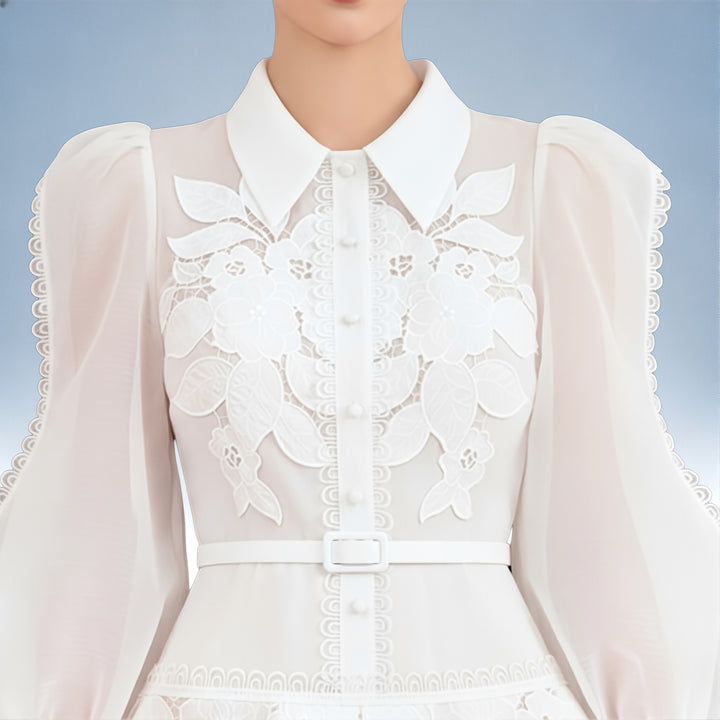 VALENTINA — Macacão Bordado Floral Branco | Elegância Romântica