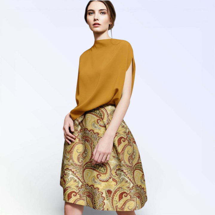 PAISLEY — CONJUNTO TOP ALTO E SAIA PLISSADA ESTAMPADA