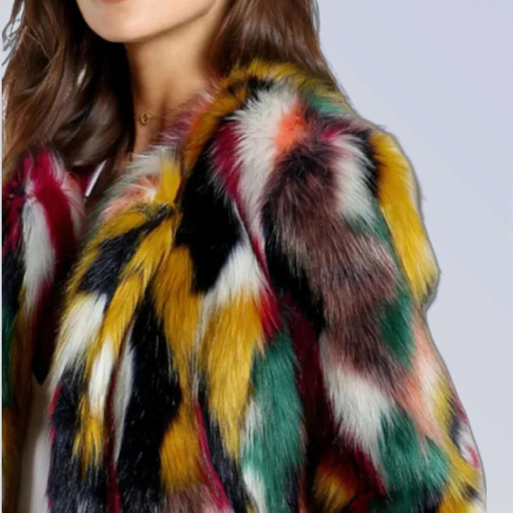 KIRA — CASACO PELUCIA COLOR BLOCK