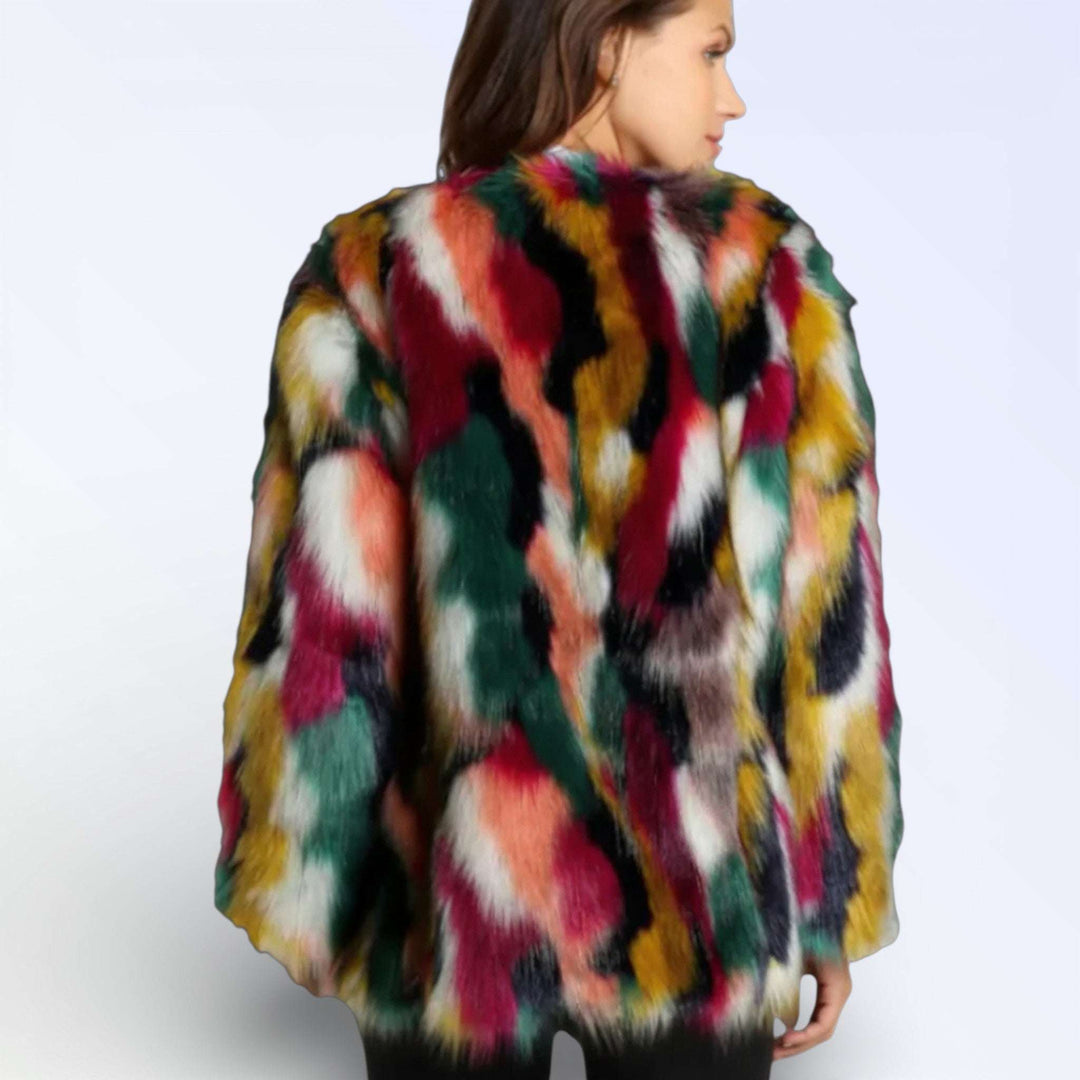 KIRA — CASACO PELUCIA COLOR BLOCK